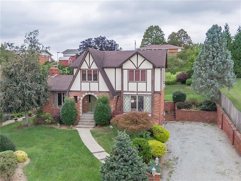 52 Circle Dr, Irwin, PA 15642 | Zillow