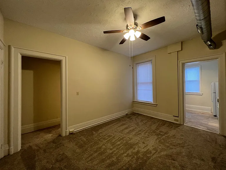 2360 Auburn Ave #5 — Photo 15