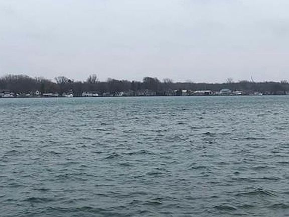 3rd image of 2205 N Channel Dr