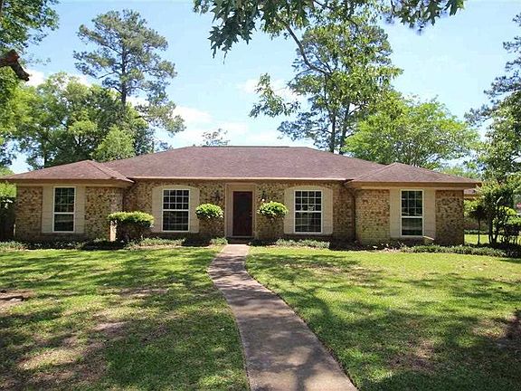 2nd image of 3608 Huntwick Dr