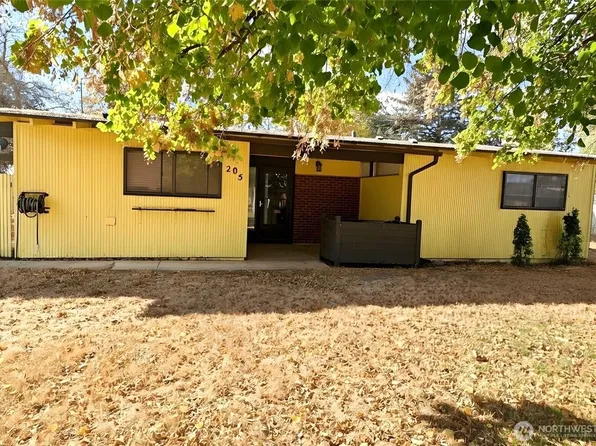 205 March St, Moses Lake, WA 98837