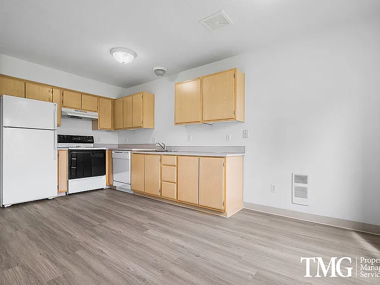 Heritage Park Apartments — Photo 17