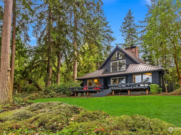 32582 Hoffman Road NE, Kingston, WA 98346