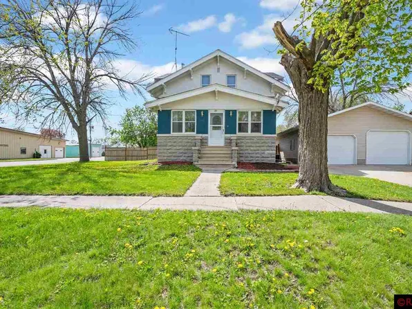 101 N James St, Fairmont, MN 56031