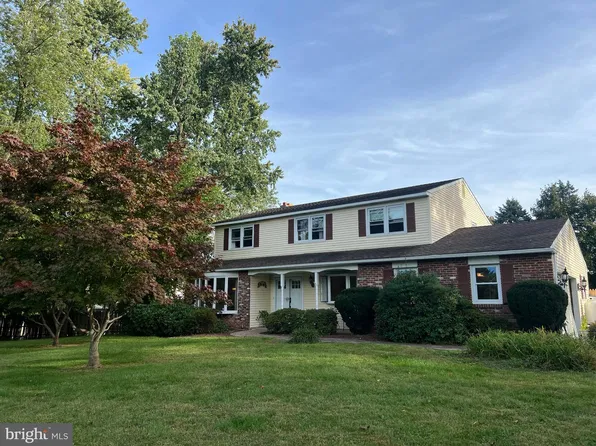 51 Temple Dr, Richboro, PA 18954