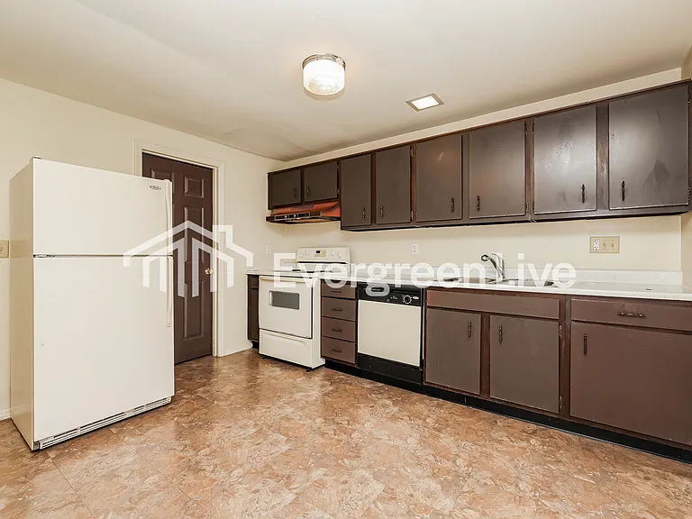 7550 Mount Whitney St — Photo 7