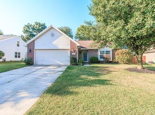 1334 Shannon Ln, Xenia, OH 45385