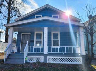 9216 Vineyard Ave, Cleveland, OH 44105