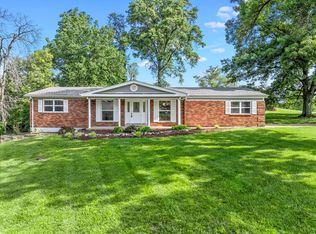 1105 Sandstone Dr, Saint Louis, MO