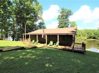 5504 Lakeview Rd, Quinton, VA 23141