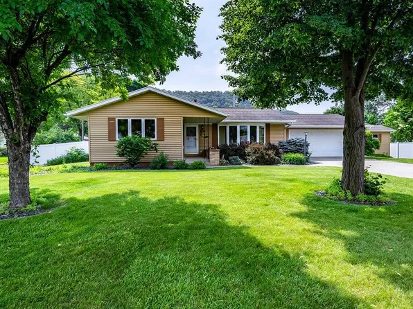 3424 Geneva LANE, La Crosse, WI 54601