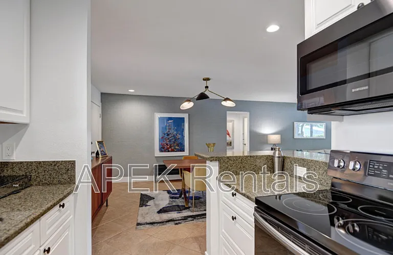 1050 E Ramon Rd — Photo 9