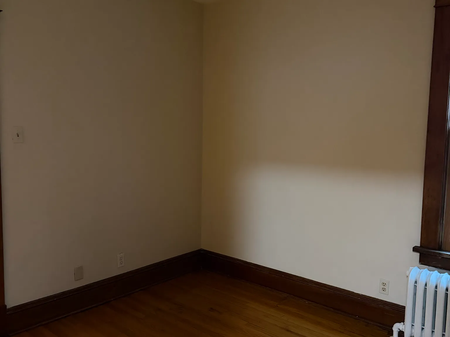 3 bed, 1.5 bath, 1100 sqft, $1,800 — Photo 3