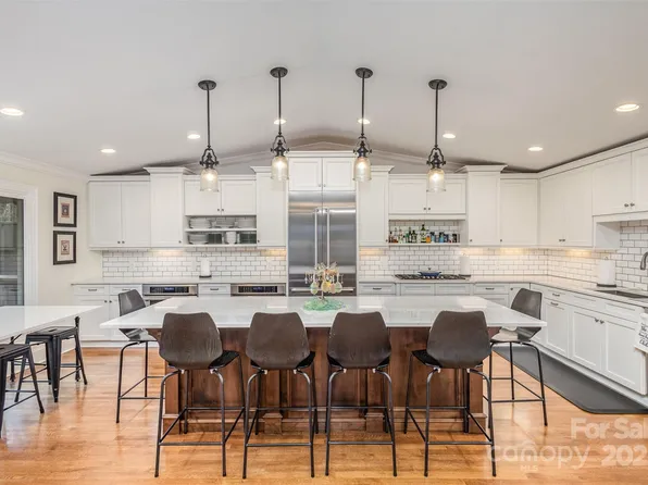 810 Bridgewood Dr, Rock Hill, SC 29732