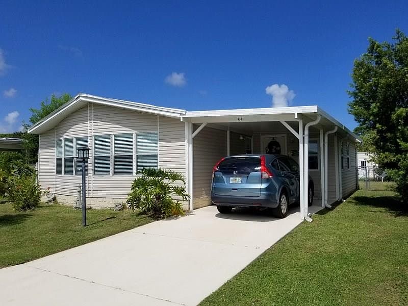 1st image of 634 Puffin Dr