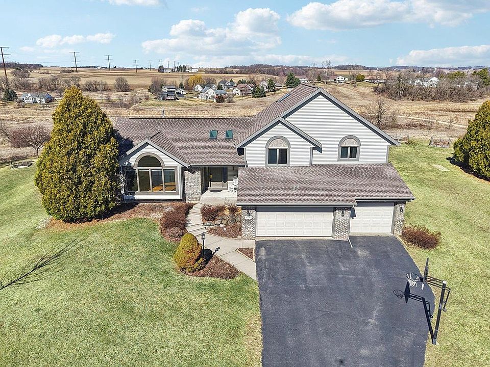 1st image of 8580 Stonebrook Circle