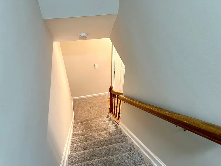 4 Abbey Bridge Ct — Photo 18