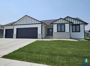 515 Quartzite Ave, Tea, SD 57064
