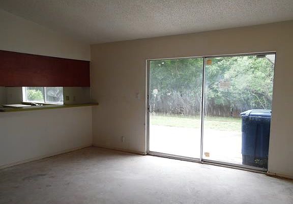 5th image of 13110 Los Espanada St