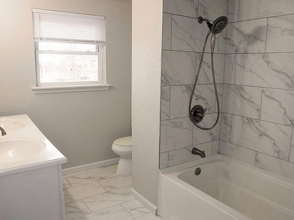 5th image of 1217 S Howard Ave