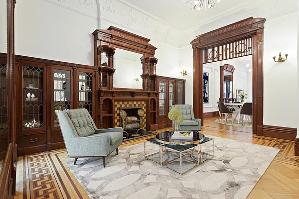 Rented by Corcoran | media 21