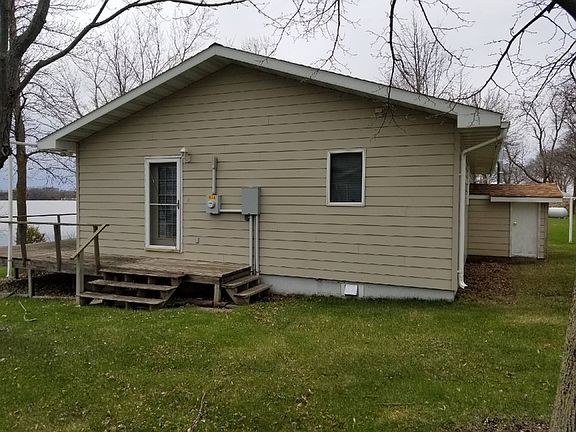 2nd image of 1495 N Lakeview Dr