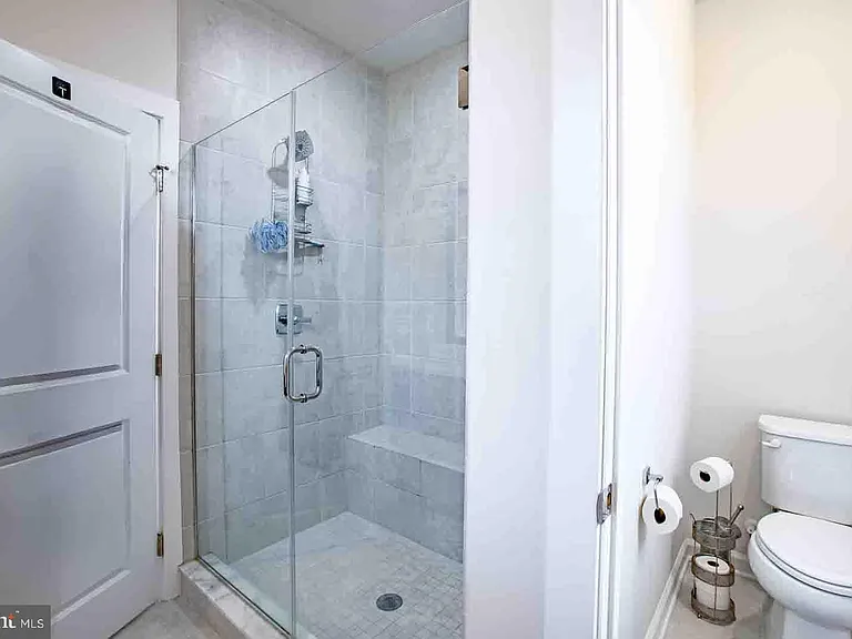 167 Lyons Creek Dr — Photo 48