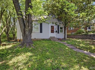 748 N Laclede Station Rd, Saint Louis, MO 63119