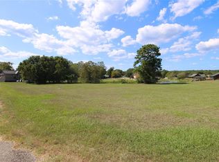 77 Hillsborough Dr, Huntsville, TX 77340