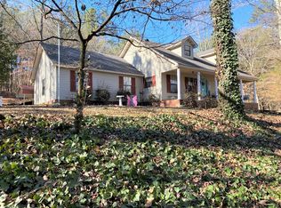31 Freeman Rd, Danville, AL 35619