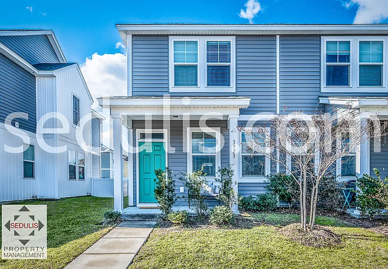 3923 Four Poles Park Dr — Photo 1
