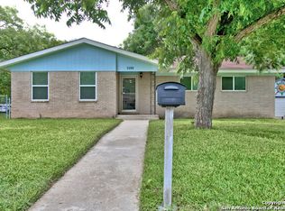 1188 Rivercrest Dr, New Braunfels, TX 78130