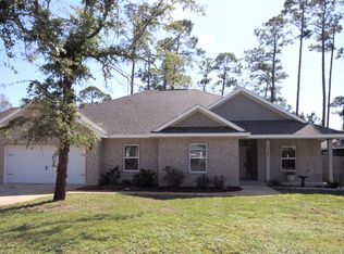 1757 Magnolia Harbor Dr, Navarre, FL 32566