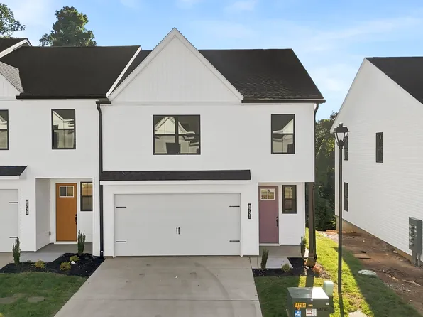 8731 Chapman Trace Way, Knoxville, TN 37920