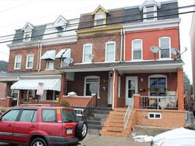 821 N New St, Allentown, PA, 18102
