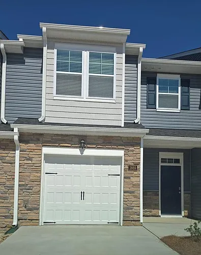 1667 Hallview Ct Photo 1