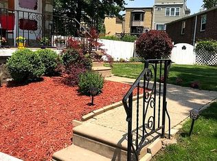 1211 Fenwick Pl, Philadelphia, PA 19115