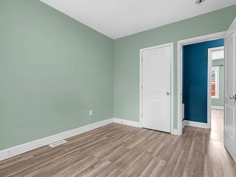 3003 W Garrison Ave — Photo 18