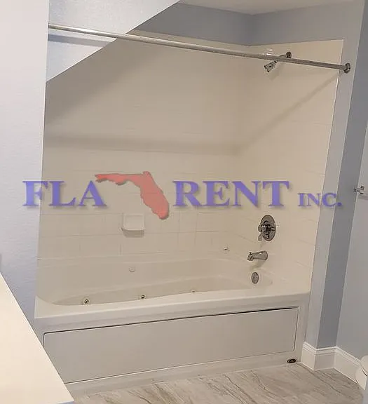 4002 San Gallo Dr #8 — Photo 4