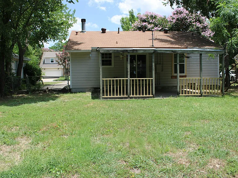 1313 Casa Vale Dr — Photo 17