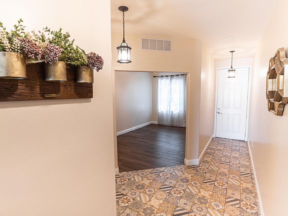 2nd image of 1449 N Darlene Pl