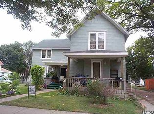 715 W Clinton St, Owosso, MI 48867
