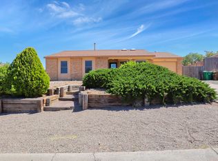 464 Pyrite Dr NE, Rio Rancho, NM 87124