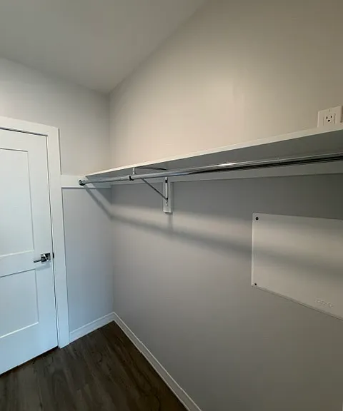 Residences at Sharon Gallery — Photo 51