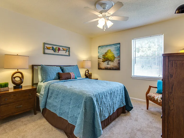 High Country Apartments — Photo 16