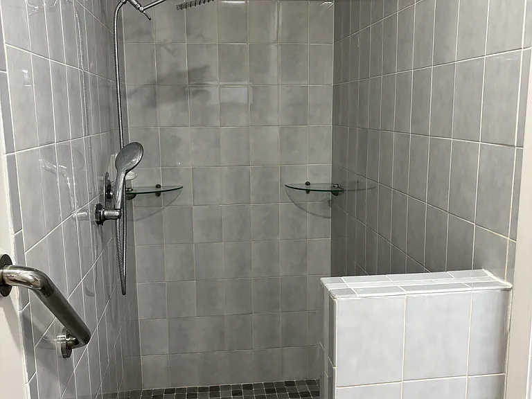 5851 Bristol Ln — Photo 7