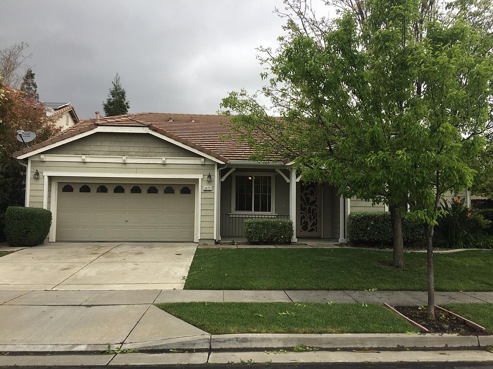 1st image of 2472 Meadowlark Cir