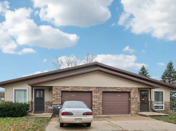 105-107 W Garfield St, Mount Horeb, WI 53572