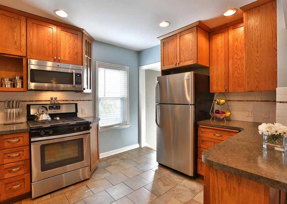 1st image of 283 E Royal Forest Blvd