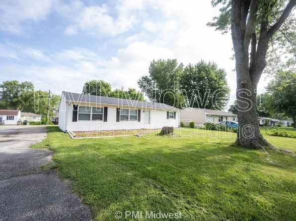 126 Lewis Dr